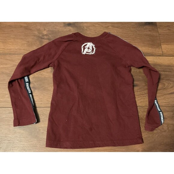 Avengers Holographic Long Sleeve Boys Xs 4/5 Tshirt Maroon - Picture 5 of 5
